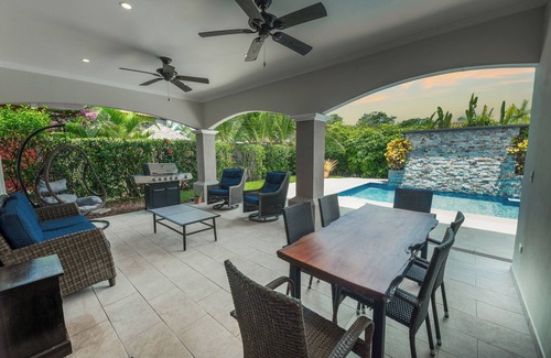 Esterillos Oeste Villa | Immaculate 3 bedroom, 2 bathroom private villa with private pool
