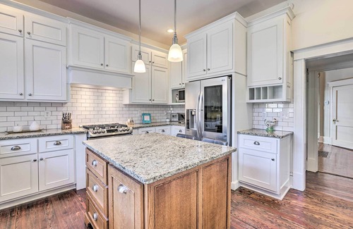 Crestline Heights Haus | Immaculate Birmingham House w/ Covered Porch!