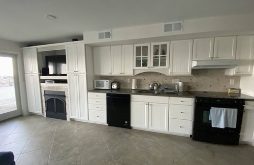 Avalon Eigentumswohnung | Immaculate Oceanfront Condo