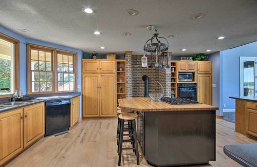 Camden Haus | Impeccable Home w/ Dock & Pool on Lake Wateree!