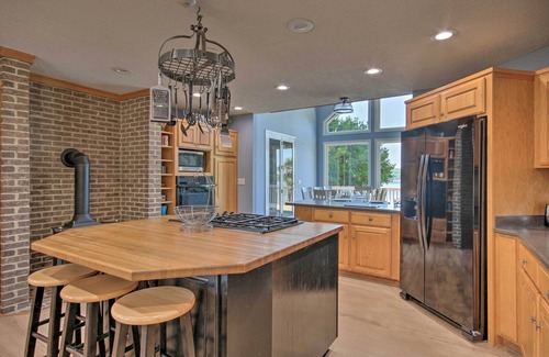 Camden Haus | Impeccable Home w/ Dock & Pool on Lake Wateree!