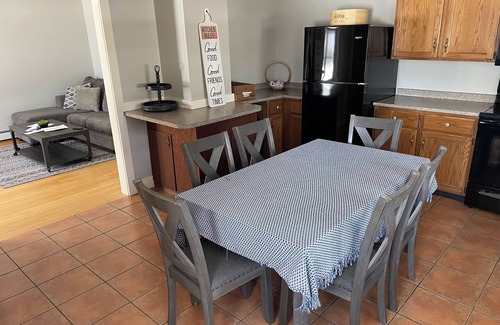 Franklin County Wohnung | In Eustis on the Lake 10 minutes from Sugar Loaf 4 Bedroom apartment