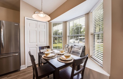 Green Cove Springs Haus | In Green Cove Springs, Fenced Bikes, Boat/RV Parking, Near Public Ramp, Seasonal Pool, Dogs Ok