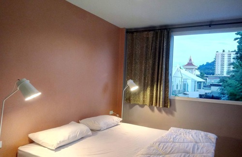 Talat Yai Haus | In Phuket House