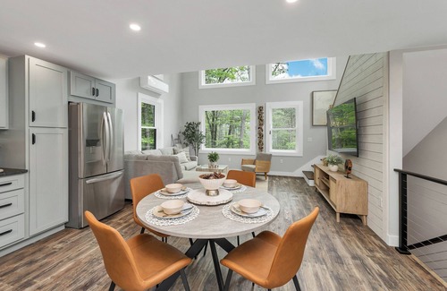 East Wakefield Haus | In the Trees - NH w/ Lake Access