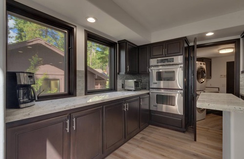 Incline Village Haus | Incline Oasis - Lakeview: 6 BR / 5 BA fünf Schlafzimmer in Incline Village, Schlafmöglichkeiten für 14