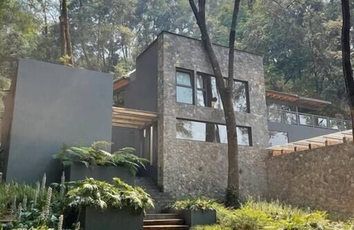 Avandaro Haus | Incomparable House with Jacuzzi and Patio