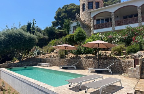 Sa Riera Haus | Incredible house in Begur (Spain)