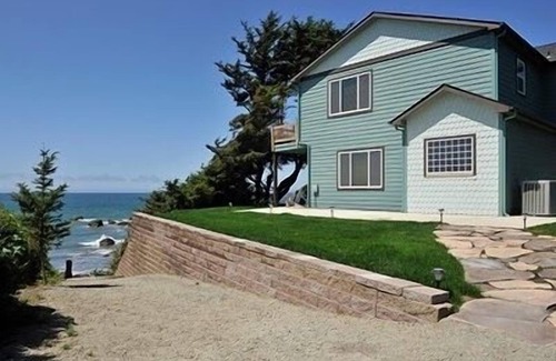 Smith River Haus | Unglaubliche Ansicht und Zugang zum Meer (NICHT zum Angeln)