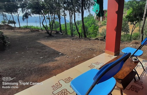 Gokarna Bed & Breakfast | Indipendent Beach view cottages