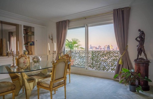 Porte-Dauphine Wohnung | Indulgence, is a Splendid Paris Penthouse apartment with Divine Terrace.