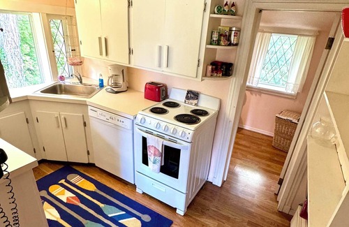 Charlevoix Hütte | Inhabit Ein Hobbit-Haus!