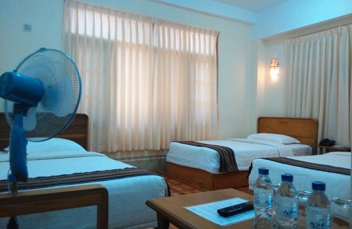 Nyaungshwe Hotel | Inle Star Hotel
