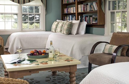 Rock Hall Bed & Breakfast | Inn at Huntingfield Creek