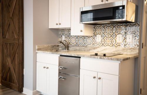 Historic District Bed & Breakfast | Inn on Main Annapolis