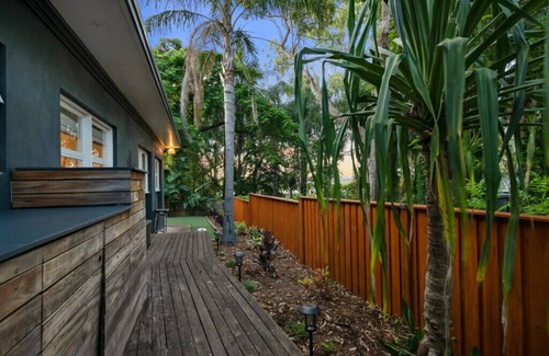 Annerley Haus | Inner City Oasis