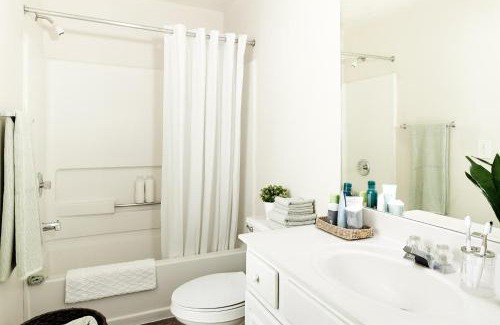 Greensboro Hotel | InTown Suites Extended Stay Greensboro NC - Lanada