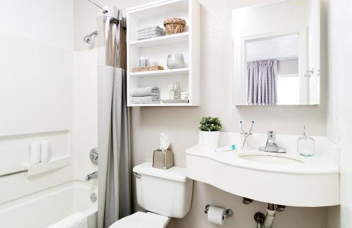 Bellevue Hotel | Intown Suites Extended Stay Nashville TN - Bellevue