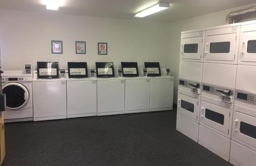 Estrella Hotel | InTown Suites Extended Stay Phoenix AZ - West