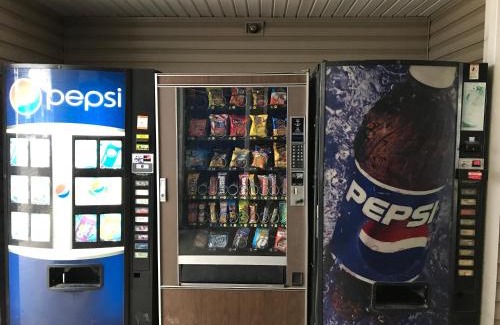 Buechel Hotel | InTown Suites Extended Stay Louisville KY - Northeast