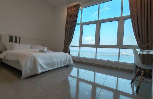 Bayan Lepas Wohnung | Invincible Seaview Vacation Condo 3R3B 8Pax