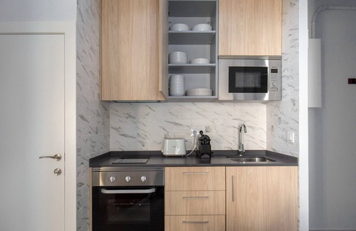 Barceloneta Wohnung | Inviting Barceloneta 1BR w/ Balcony, near Beach, by Blueground