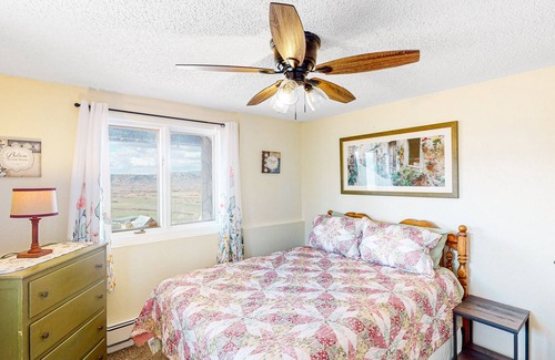 Gunnison Haus | Inviting home with mountain view, hot tub, fireplace & W/D -dog-friendly