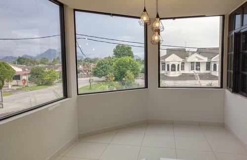 Kampung Kuala Pari Haus | Ipoh TG Signature @ 天 居民 宿 ︳2sty Semi D Corner | 10-15pax