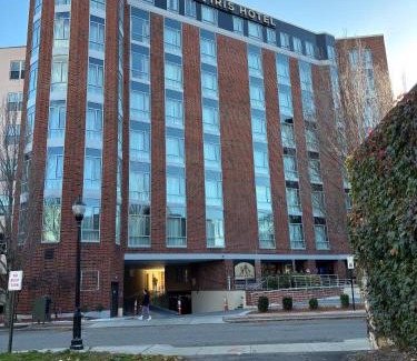 Coolidge Corner South Side Hotel | Iris Hotel Boston