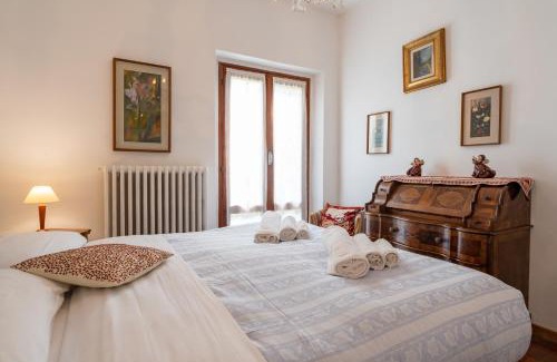 Ballabio Wohnung | IRIS - Relaxing Alpine Getaway at Ballabio