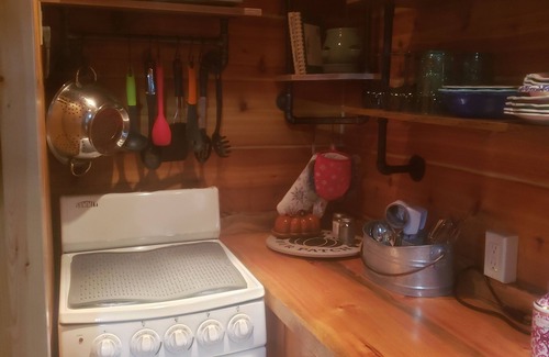 Thompson Falls Kabine | Iron line cabin 802