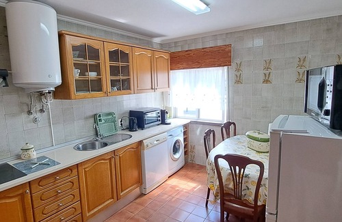 Algueirao - Mem Martins Wohnung | Isabel Dream V, 200m from the train, 5 Km from SINTRA.