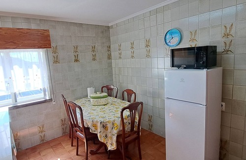 Algueirao - Mem Martins Wohnung | Isabel Dream V, 200m from the train, 5 Km from SINTRA.
