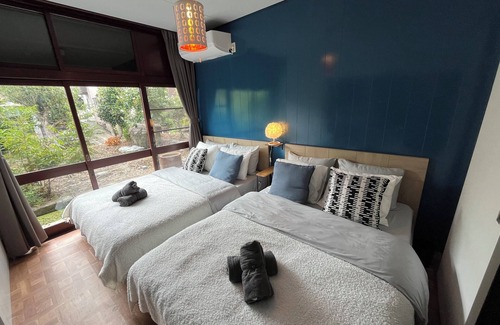 Ise Villa | Ise Blue Villa main building and detached house｜A space filled with playfulness and attention to detail, adjacent to the forest, with outdoor chill space, accommodates 15 people