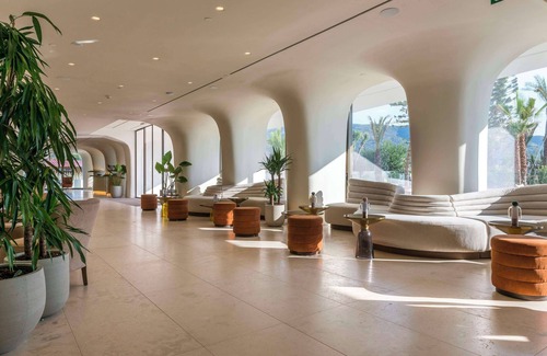 Agii Theodori Resort | Isla Brown Corinthia Resort & Spa, Curio Collection Hilton
