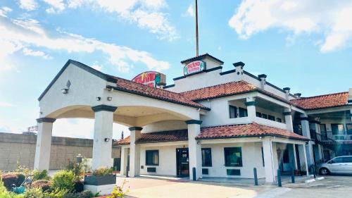 Edgebrook Hotel | Island Suites Hobby Airport