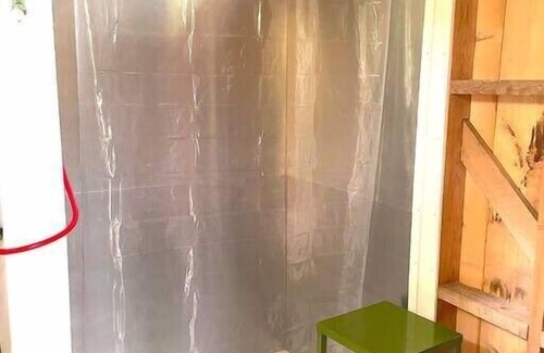 Monmouth Resort | Island Tent Overlook in Maine