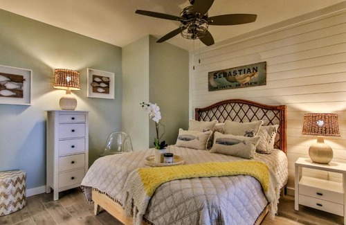 Sebastian Hotel | Island View Cottages Sebastian