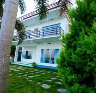 Vayittiri Haus | Island View Resort- Lake view Private villa - Premium Villa Resort in Wayanad