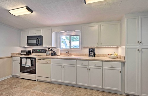 Colonial Beach Haus | "Isle Have Another" - 1 Block zum Colonial Beach!