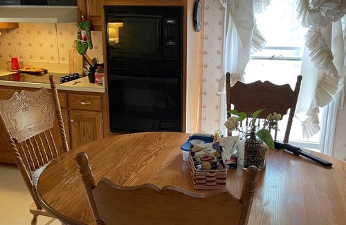 Dickel Haus | Isolated wooded home safe and quiet. Perfect for getting away from it all!