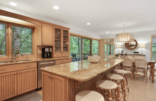 Michiana Haus | It`s a Wonderful Life 6 beds, 4 baths Luxury Home in Michiana, MI with Pool &