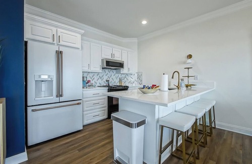 Jarreau Haus | It's About River Time, a 3BR/3BA house on False River, fenced yard & large pier!