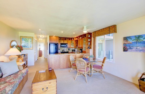 Kapaa Eigentumswohnung | Es geht nur um die Aussicht! Remodeled Oceanfront Condo am Pono Kai in Kapaa