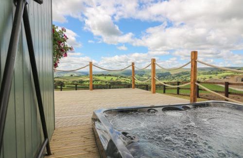 Rhayader Haus | Ivy's Way