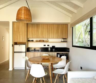 Colonia Chapadmalal Haus | IZ Chapa - Casa 5 - Casa en Complejo A Cuatro Cuadras de Playa Luna Roja Con Pileta - Hola Sur