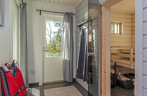 Ruokolahti Haus | Järven Idylli by Interhome