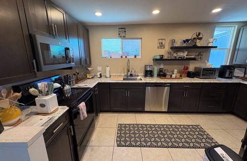 Morongo Valley Haus | J&B Desert Hideaway: Gateway of the Desert! - Views, Hot Tub, Outdoor Shower!