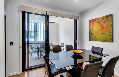 Bulimba Wohnung | J24B - Bulimba Home from Home