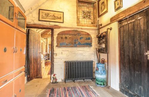 Gloucester Haus | Jackdaw's Roost